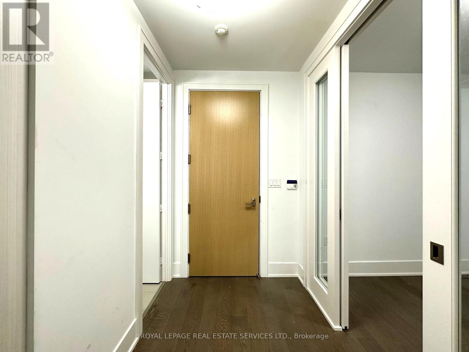 818 - 39 Queens Quay E, Toronto, Ontario  M5E 0A5 - Photo 13 - C12608444