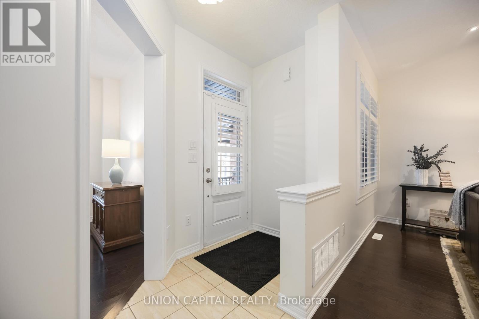 526 Church Street, Markham (Cornell), Ontario  L6B 0V9 - Photo 4 - N12605578