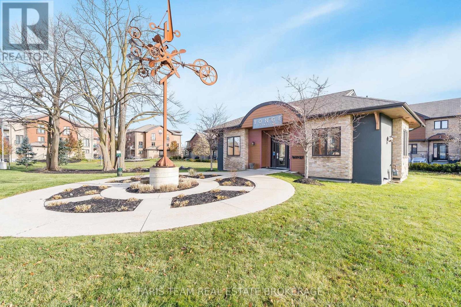 402 - 100 Dean Avenue, Barrie, Ontario L9J 0H1 - Photo 28 - S12581196