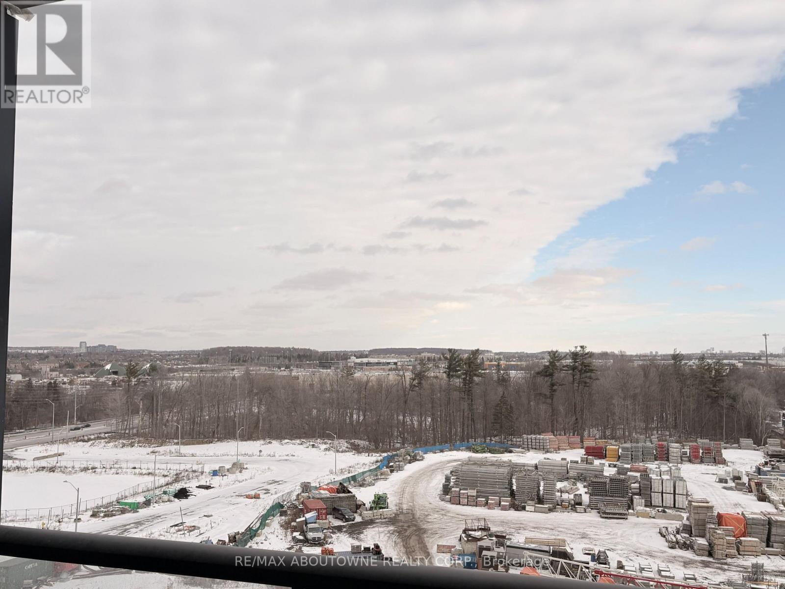 706 - 474 Caldari Road, Vaughan, Ontario  L4K 0R5 - Photo 11 - N12608902