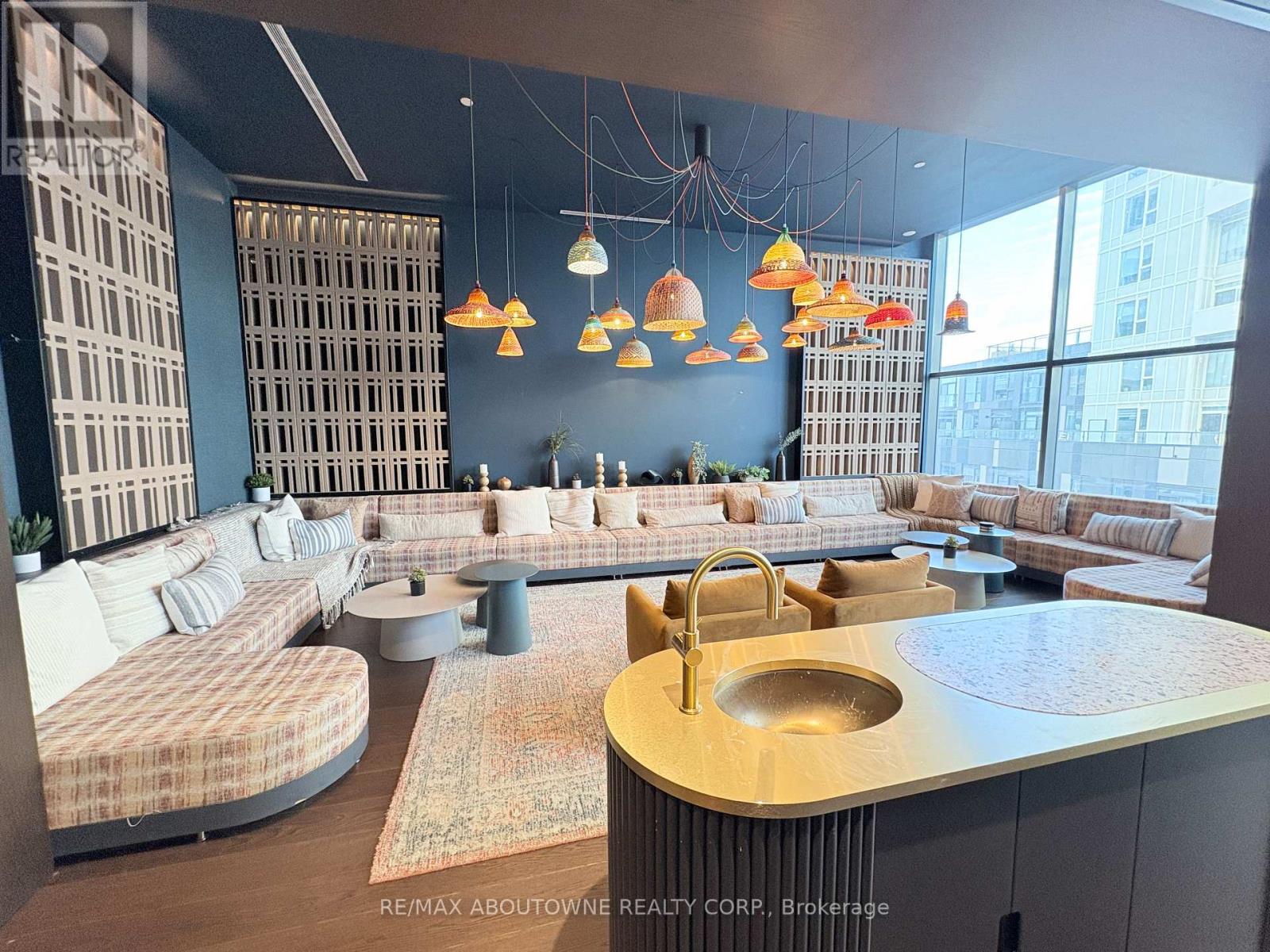 706 - 474 Caldari Road, Vaughan, Ontario  L4K 0R5 - Photo 16 - N12608902