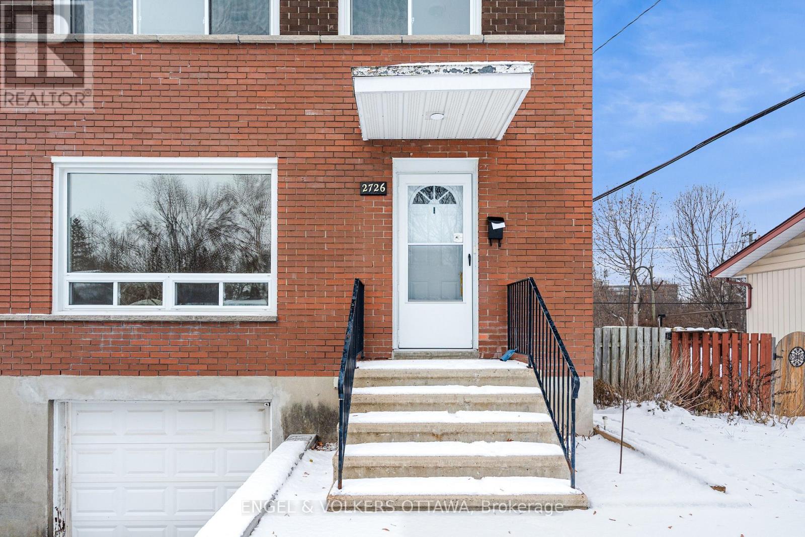 2726-2728 Colman Street, Ottawa, Ontario  K1V 8J9 - Photo 2 - X12471258