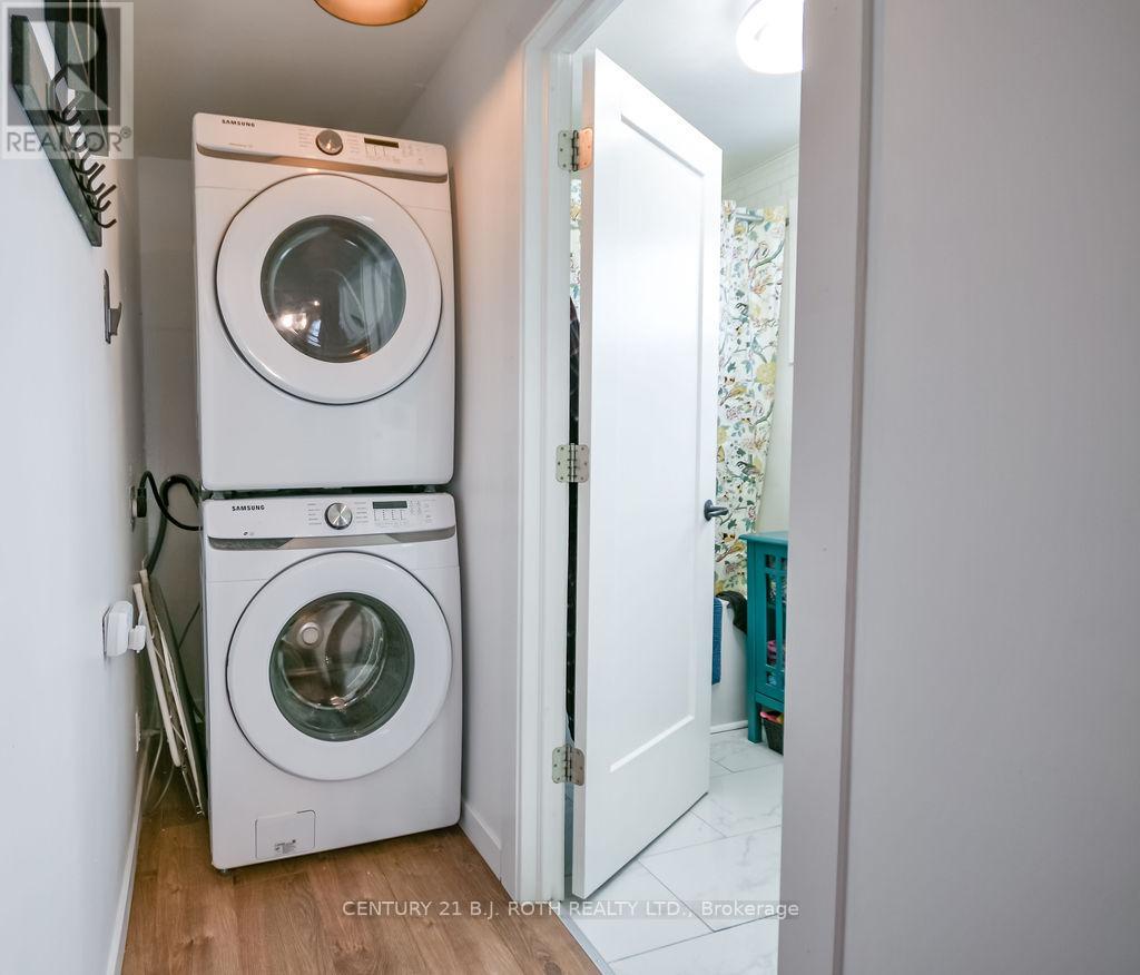 9920 County 10 Road, Clearview, Ontario  L0M 1N0 - Photo 14 - S12608914