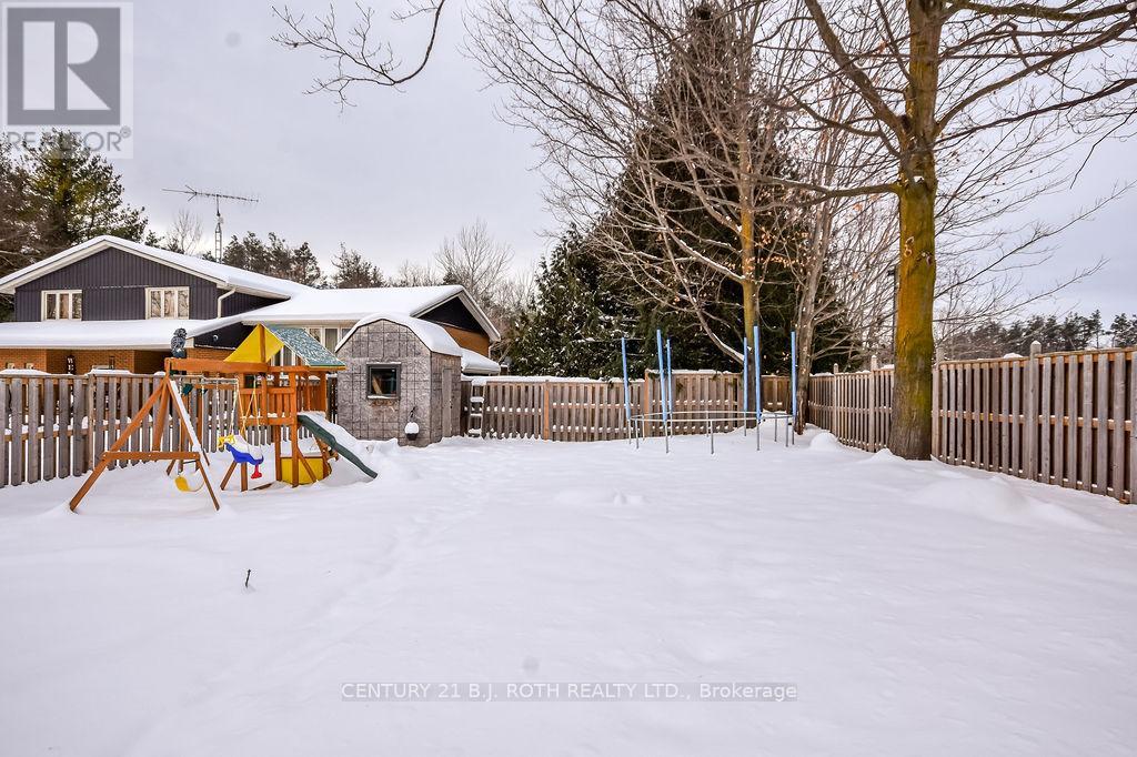 9920 County 10 Road, Clearview, Ontario  L0M 1N0 - Photo 24 - S12608914