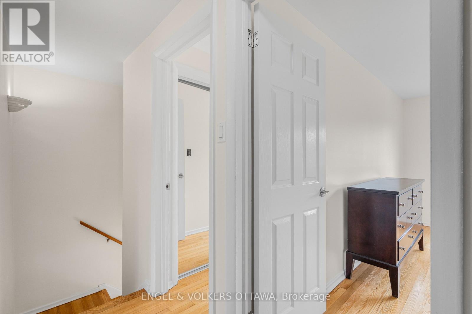 2726-2728 Colman Street, Ottawa, Ontario  K1V 8J9 - Photo 31 - X12471258