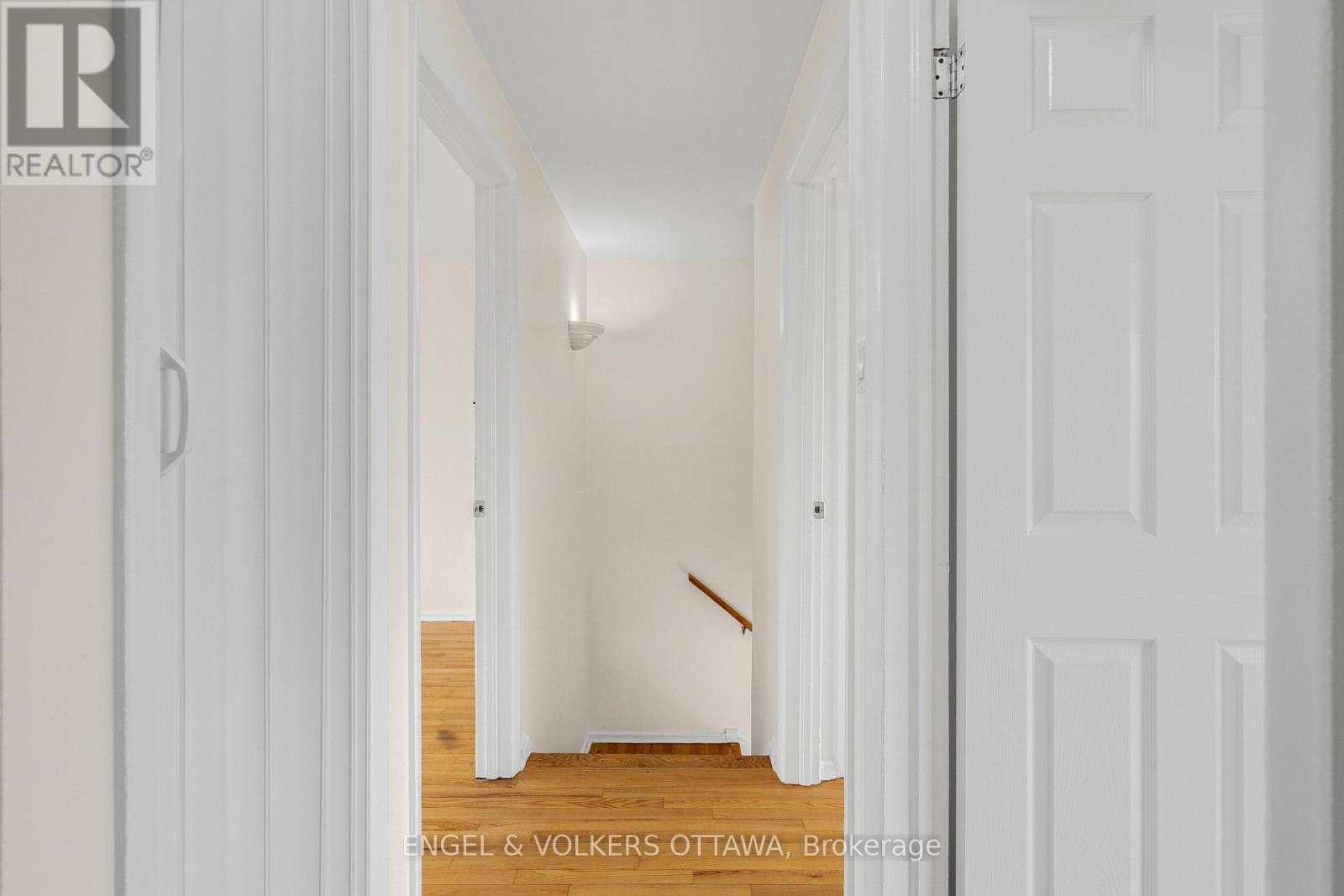 2726-2728 Colman Street, Ottawa, Ontario  K1V 8J9 - Photo 24 - X12471258