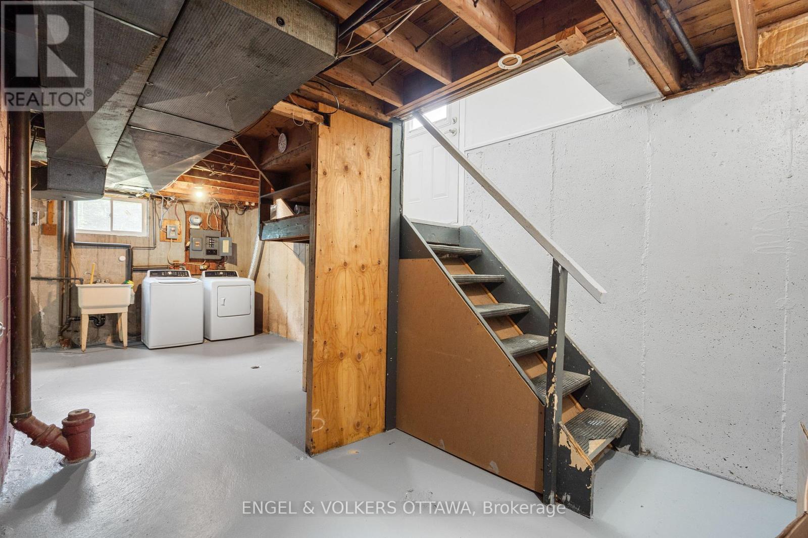 2726-2728 Colman Street, Ottawa, Ontario  K1V 8J9 - Photo 38 - X12471258