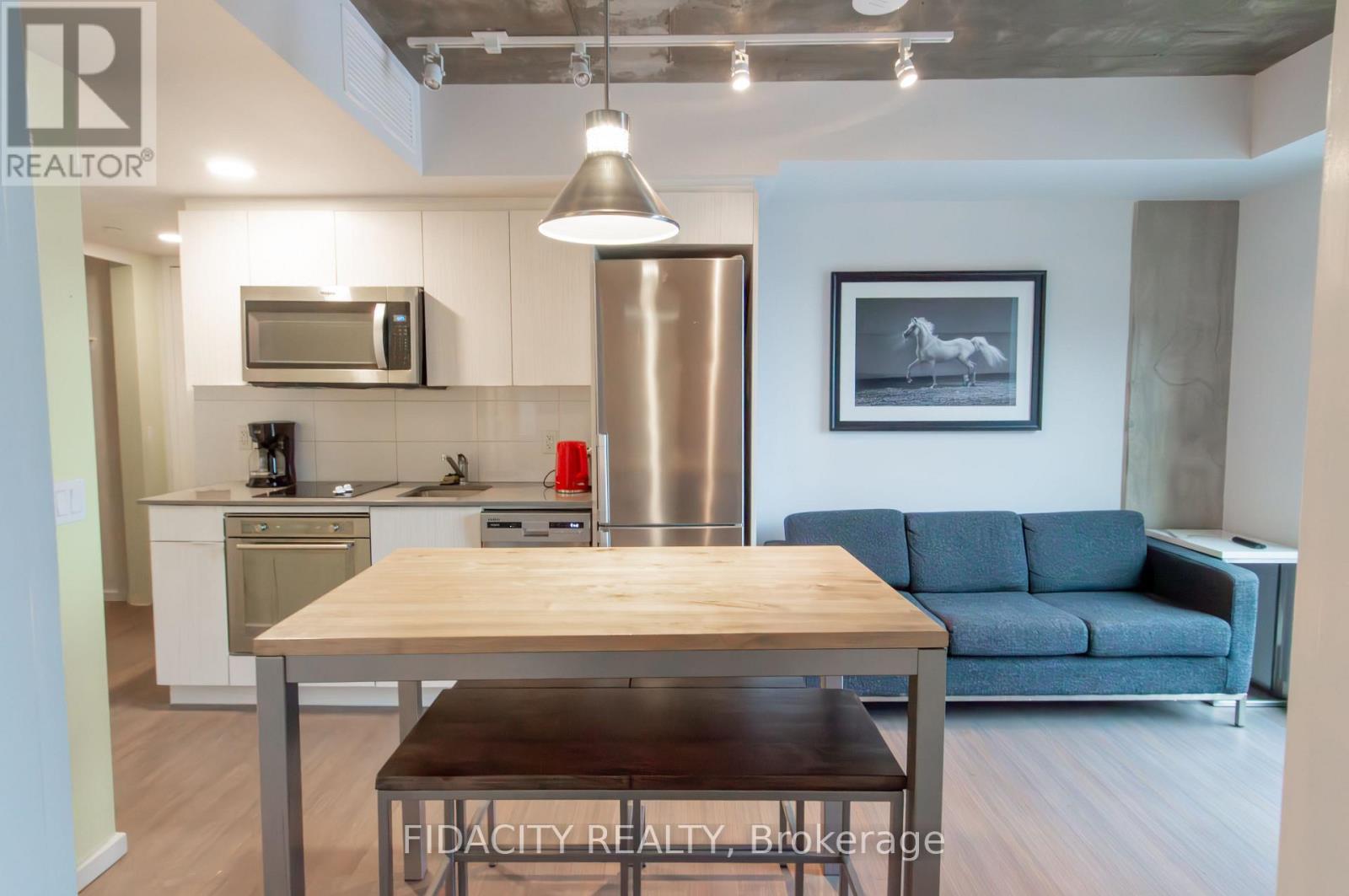 1119 - 105 Champagne Avenue S, Ottawa, Ontario  K1S 4P3 - Photo 4 - X12608234