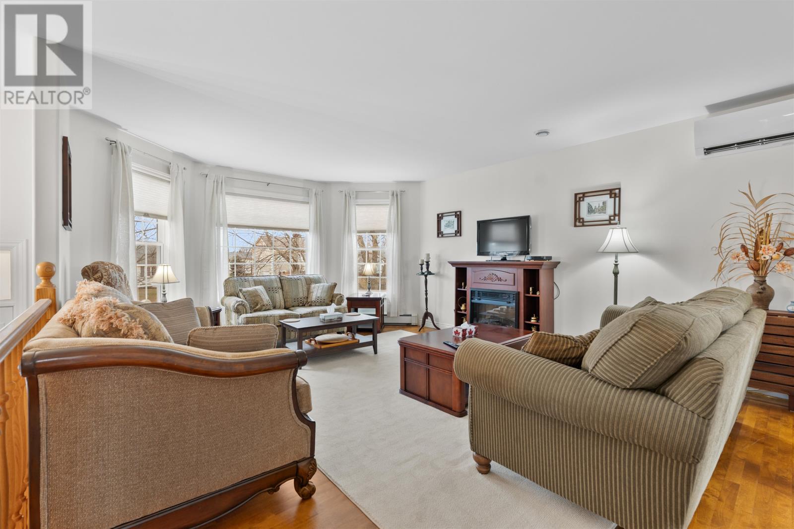 74 Hillside Drive, Summerside, Prince Edward Island C1N 6K3 - Photo 13 - 202529160