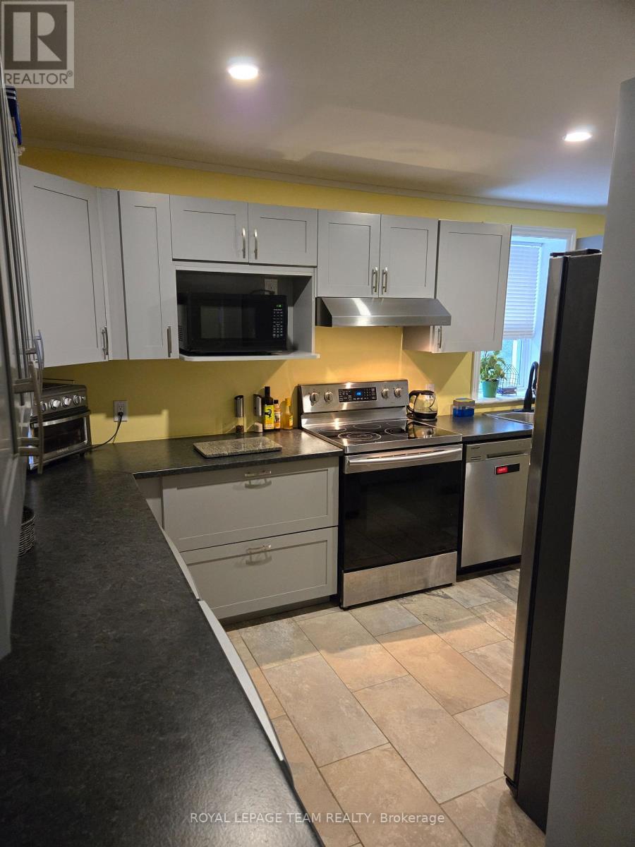 189 Napoleon Street S, Carleton Place, Ontario  K7C 2W8 - Photo 9 - X12596722