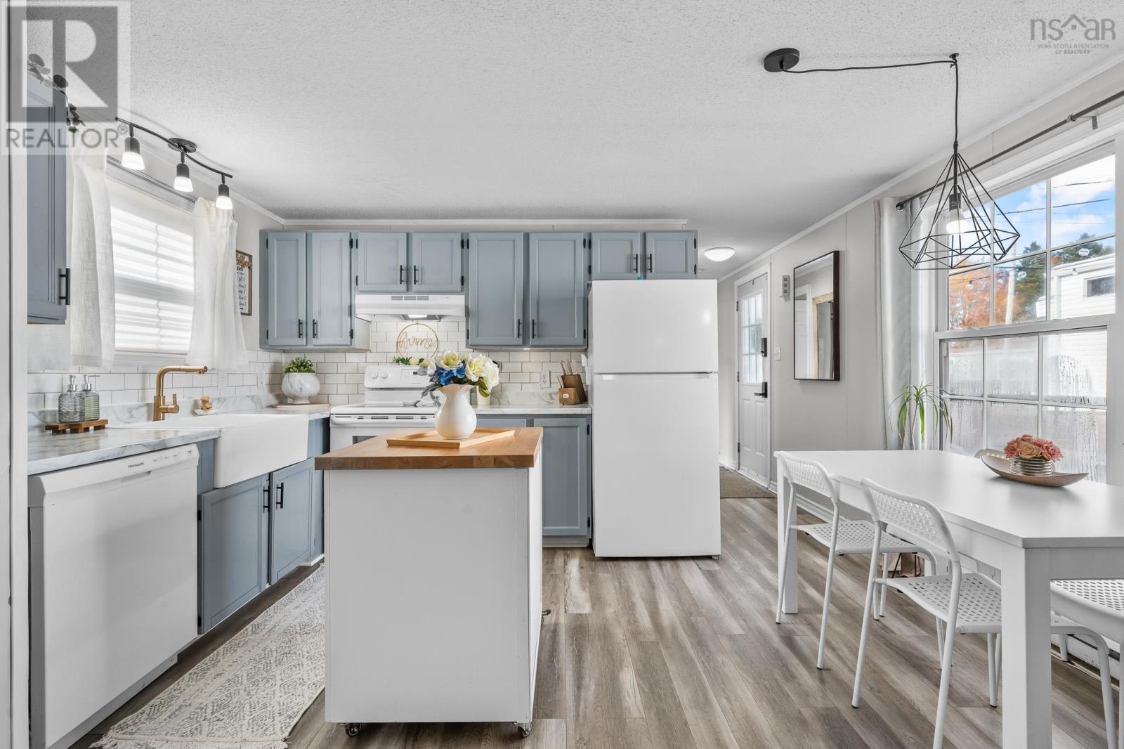 30 Sylvan Avenue, Middle Sackville, Nova Scotia  B4E 3B2 - Photo 13 - 202526541