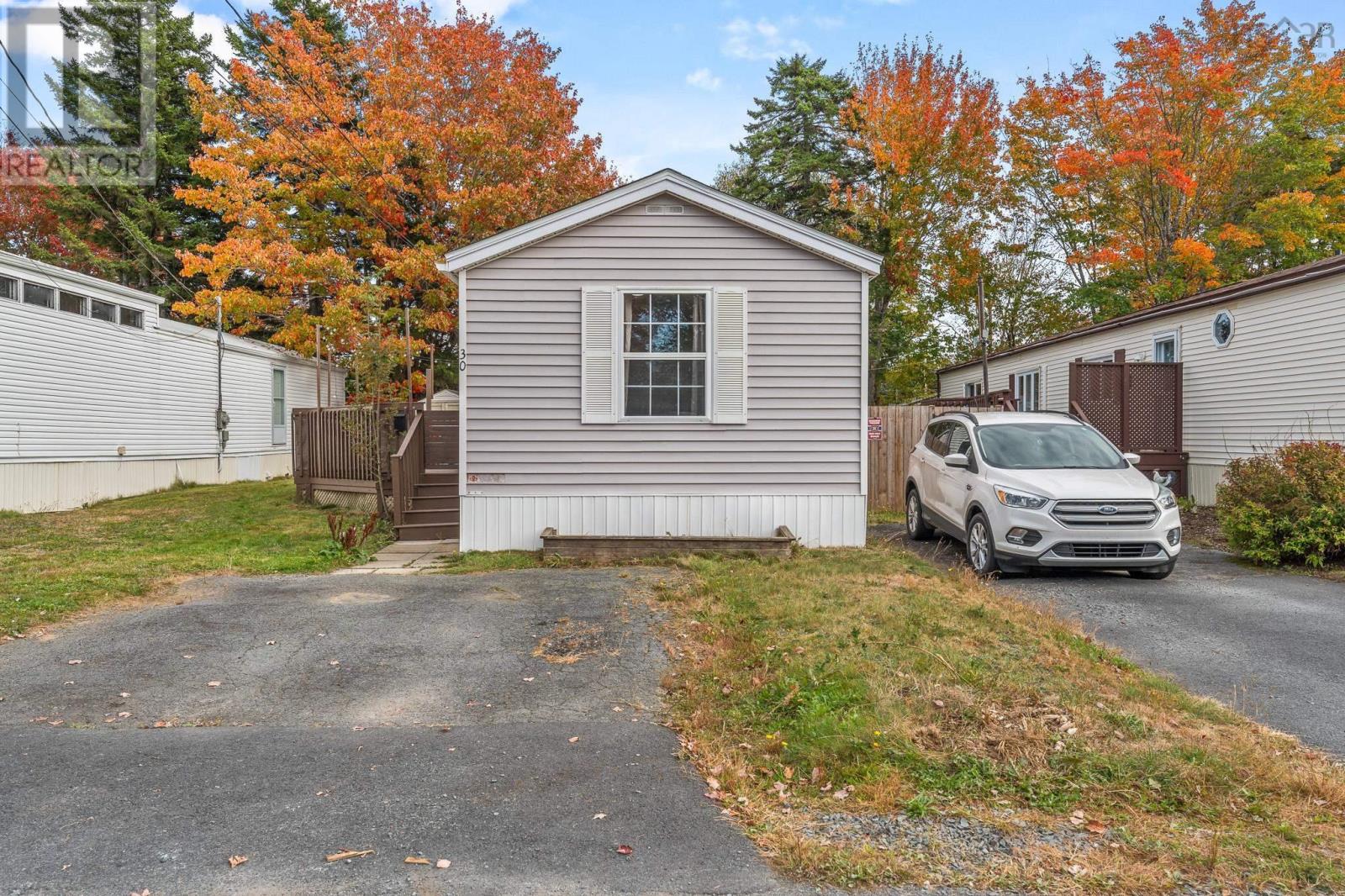 30 Sylvan Avenue, Middle Sackville, Nova Scotia  B4E 3B2 - Photo 4 - 202526541