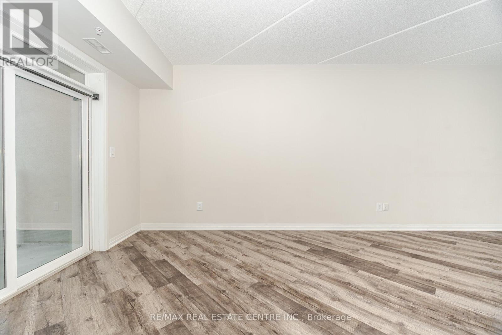 320 - 610 Farmstead Drive, Milton, Ontario  L9T 8X5 - Photo 19 - W12608900