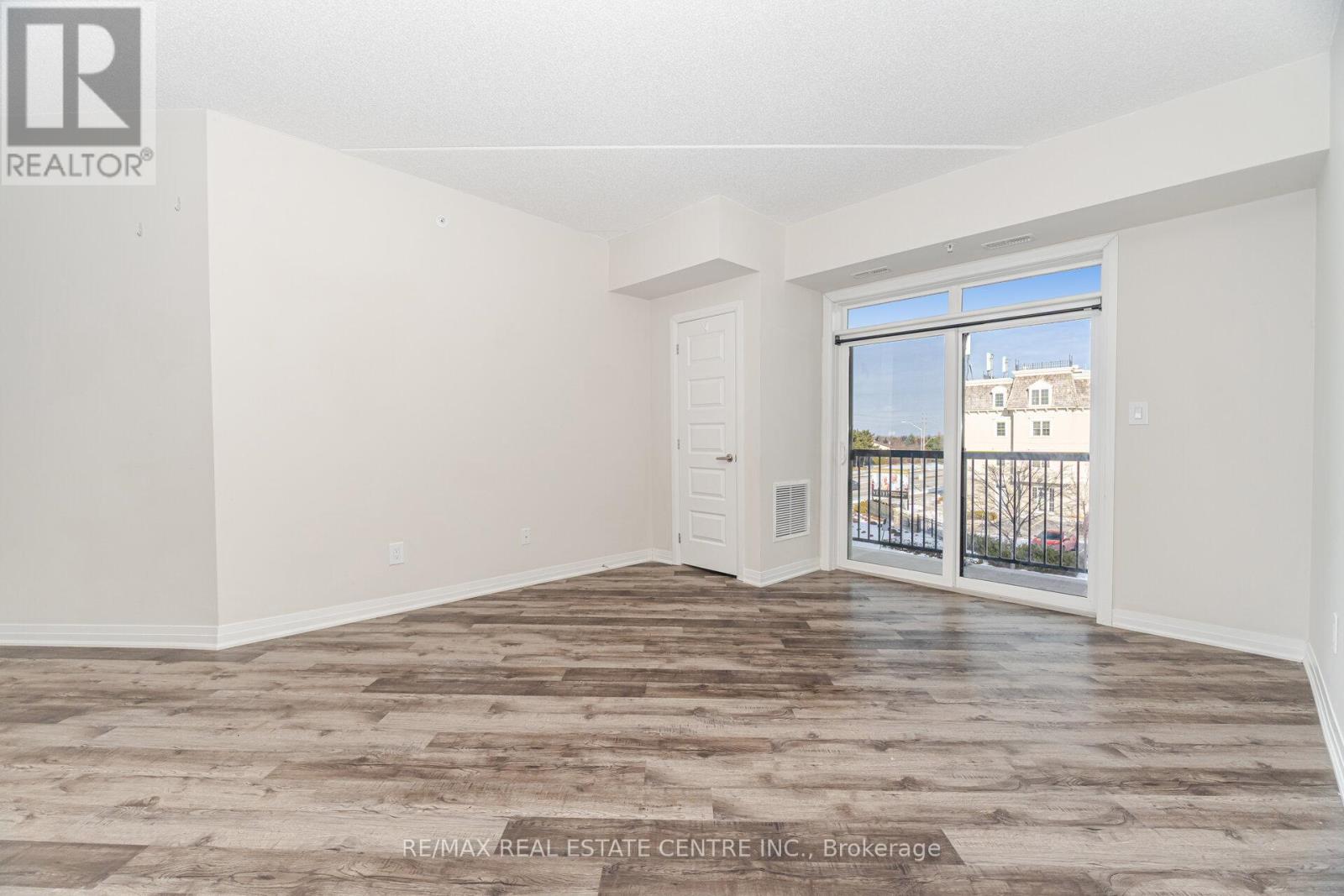 320 - 610 Farmstead Drive, Milton, Ontario  L9T 8X5 - Photo 22 - W12608900