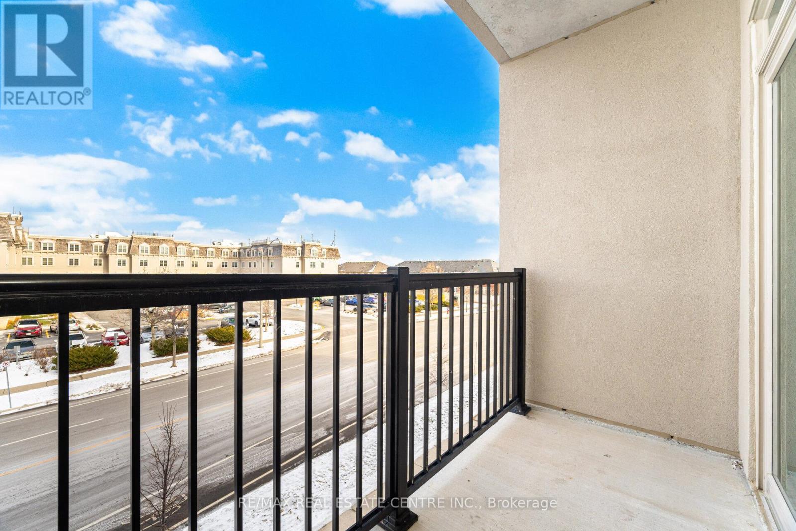 320 - 610 Farmstead Drive, Milton, Ontario  L9T 8X5 - Photo 38 - W12608900