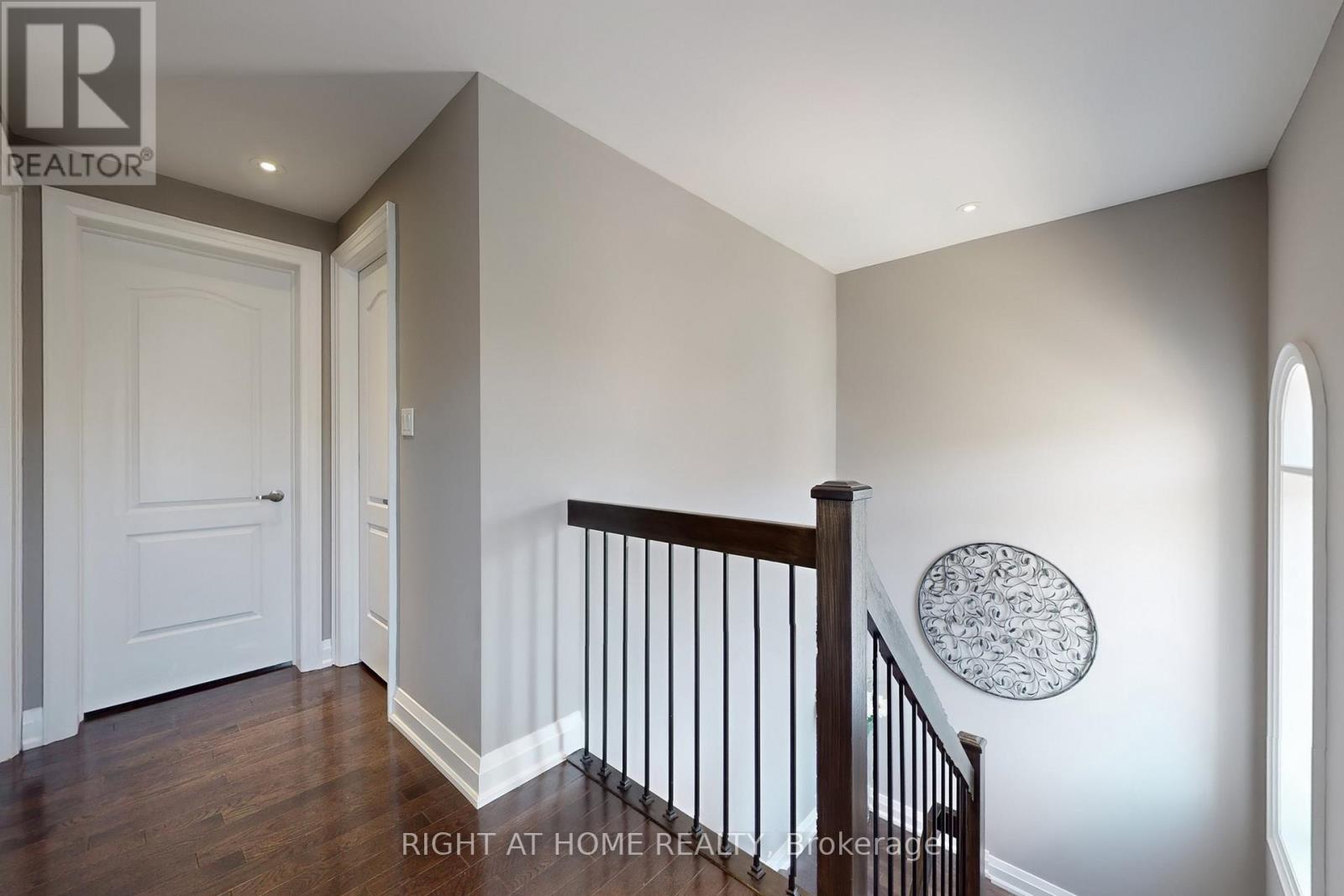 2003 Deerview Common, Oakville, Ontario  L6M 0Y2 - Photo 17 - W12608922