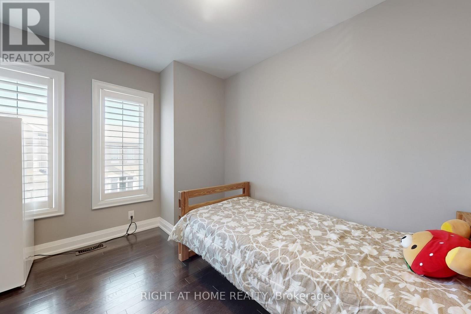 2003 Deerview Common, Oakville, Ontario  L6M 0Y2 - Photo 23 - W12608922