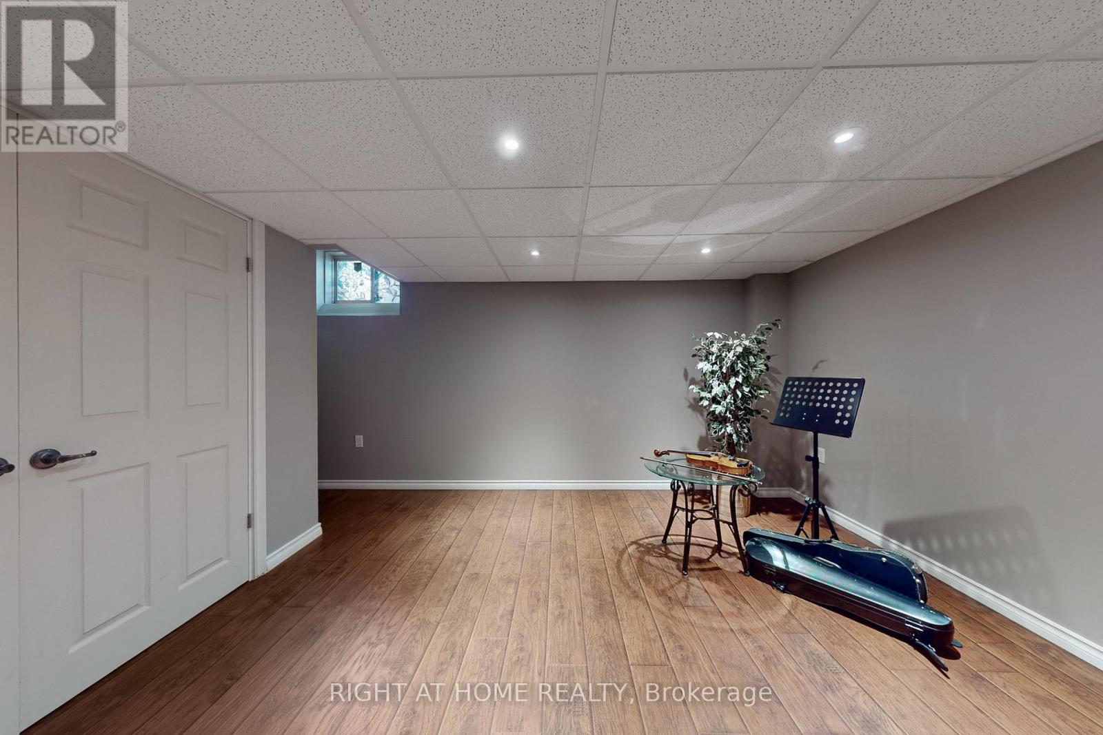 2003 Deerview Common, Oakville, Ontario  L6M 0Y2 - Photo 35 - W12608922