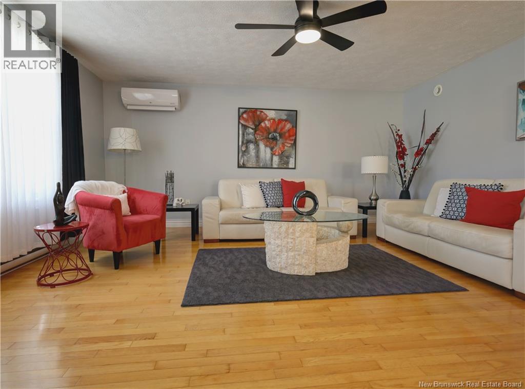 4 Watling Crescent, Oromocto, New Brunswick  E2V 4M7 - Photo 3 - NB131084