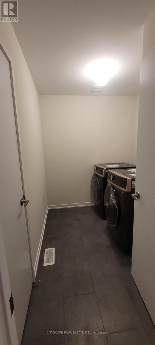 2100 Cayenne Street, Oshawa, Ontario  L1H 0H4 - Photo 14 - E12608488