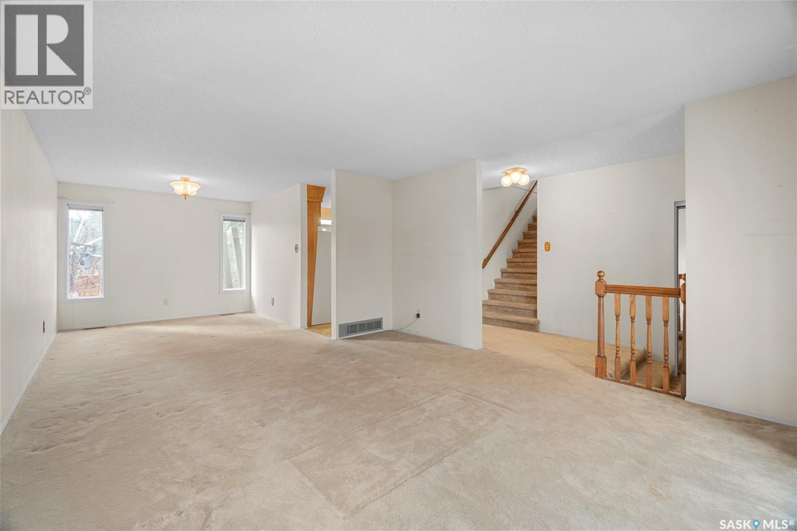3259 Westminster Road, Regina, Saskatchewan  S4V 0S1 - Photo 2 - SK024307