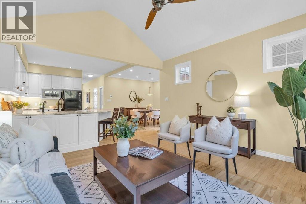 589 Winterburg Walk, Waterloo, Ontario  N2V 2M8 - Photo 15 - 40777550