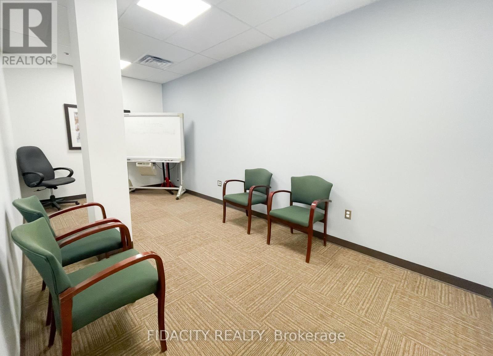 G - 75 Colonnade Road, Ottawa, Ontario  K2E 0A8 - Photo 4 - X12608950