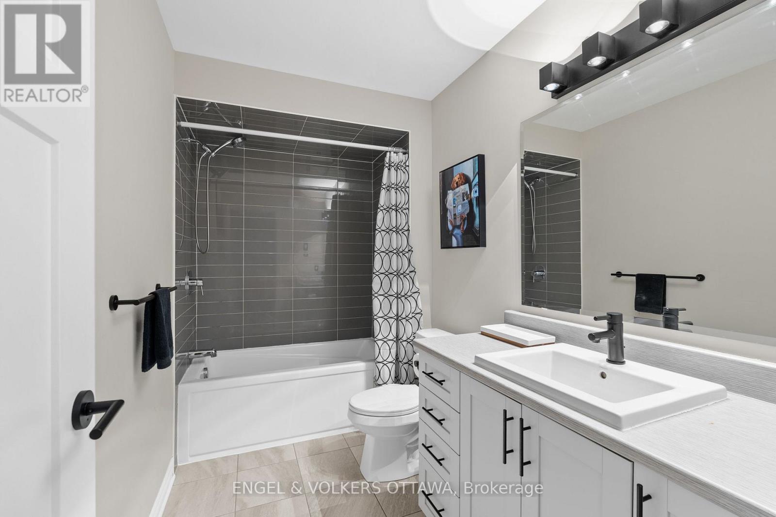 39 Stockholm Private, Ottawa, Ontario  K4M 0G9 - Photo 22 - X12609042