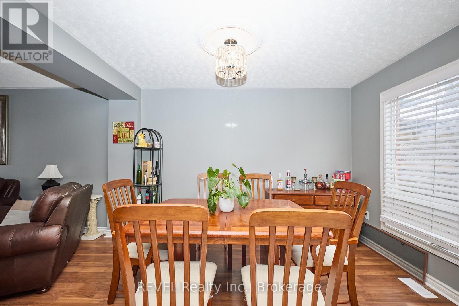 6615 Harper Drive, Niagara Falls, Ontario  L2E 7H7 - Photo 11 - X12608990