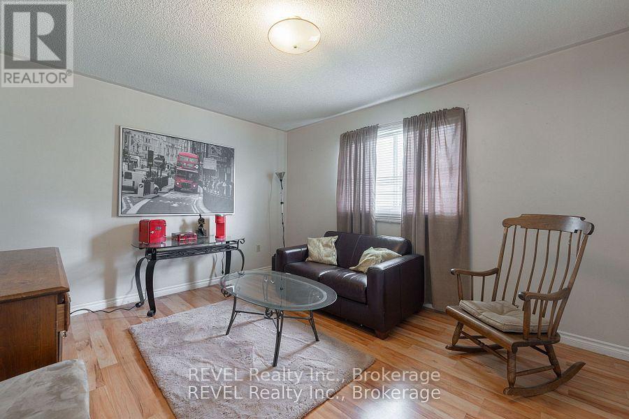 6615 Harper Drive, Niagara Falls, Ontario  L2E 7H7 - Photo 21 - X12608990