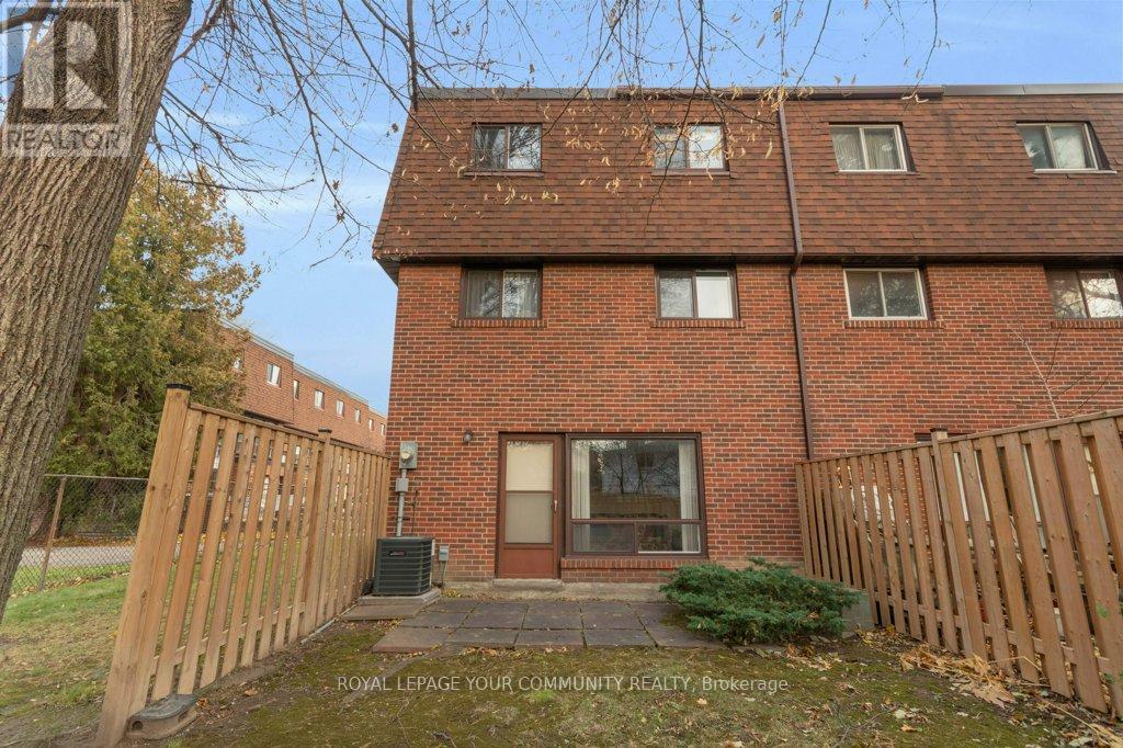 28 Stately Way, Markham, Ontario  L3T 3Z8 - Photo 29 - N12593362