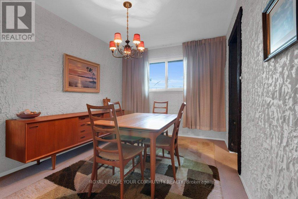 28 Stately Way, Markham, Ontario  L3T 3Z8 - Photo 10 - N12593362