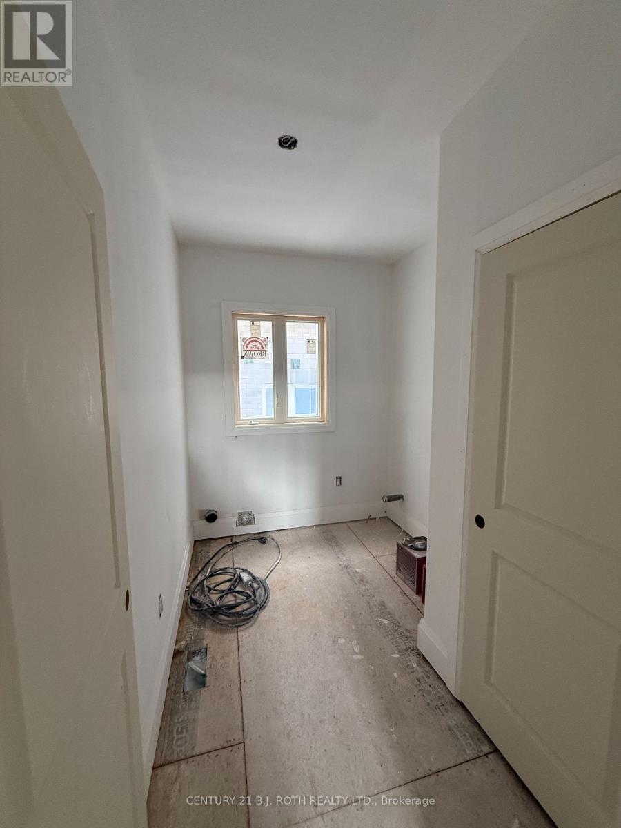 Lot 1 Monarch Drive, Orillia, Ontario  L3V 8M8 - Photo 9 - S12273328