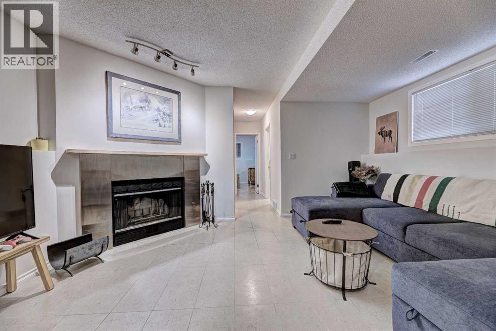 1501 3 Street Nw, Calgary, Alberta  T2M 2X9 - Photo 32 - A2268666