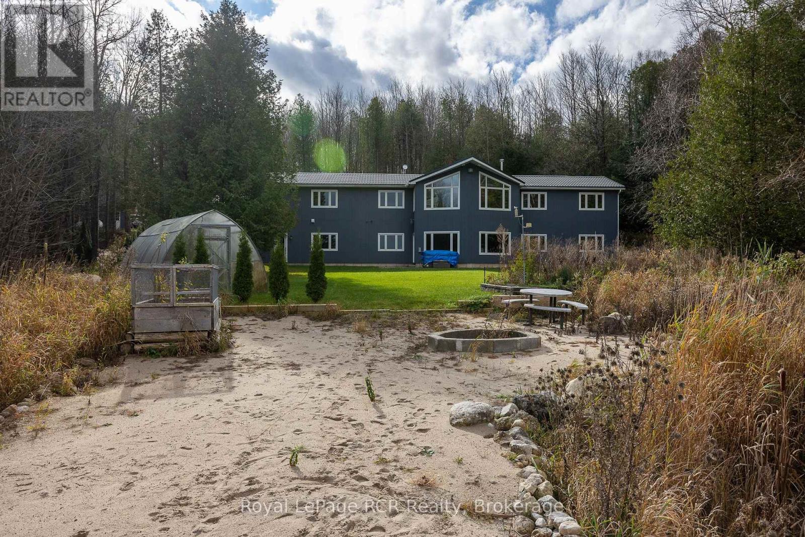123 Lakeview Road, Grey Highlands, Ontario  N0C 1M0 - Photo 36 - X12608956