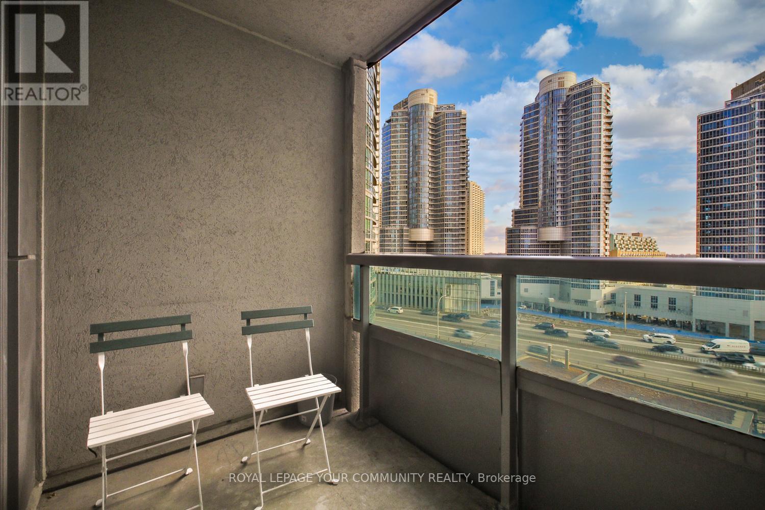 1127 - 25 Lower Simcoe Street, Toronto (Waterfront Communities), Ontario  M5J 3A1 - Photo 4 - C12608966