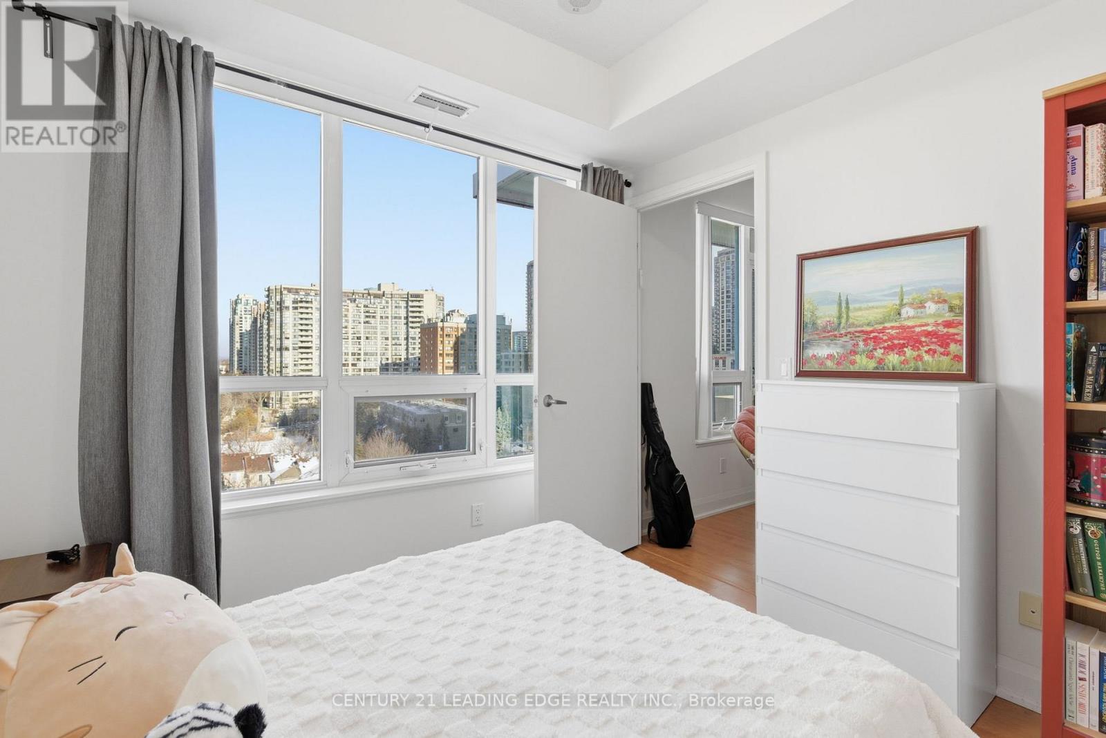 1110 - 68 Canterbury Place, Toronto, Ontario  M2N 0H8 - Photo 8 - C12609012