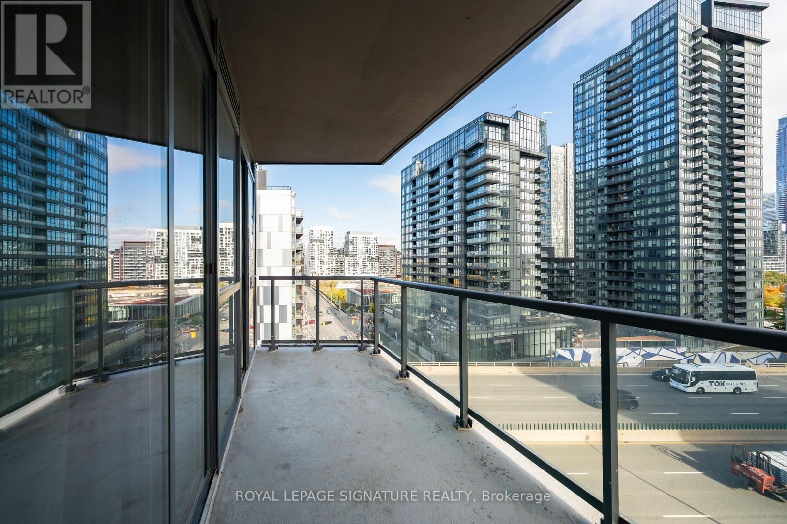 1106 - 20 Bruyeres Mews, Toronto, Ontario  M5V 0G8 - Photo 19 - C12609040