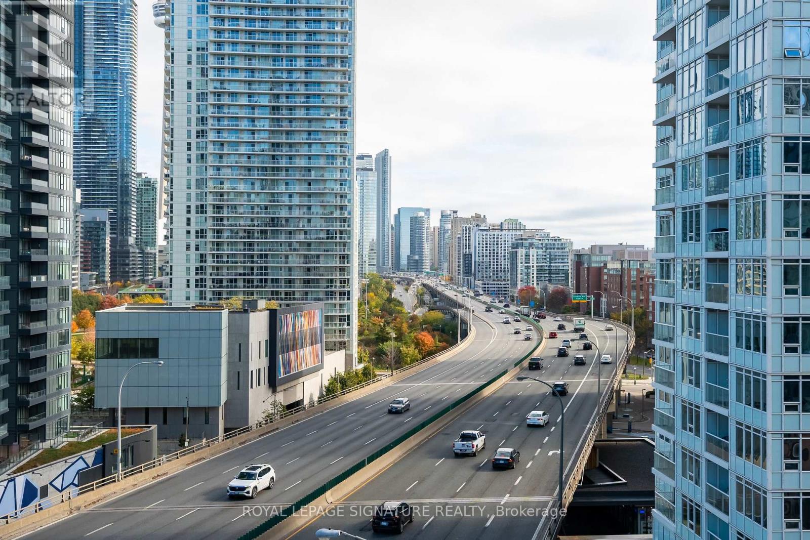 1106 - 20 Bruyeres Mews, Toronto, Ontario  M5V 0G8 - Photo 21 - C12609040