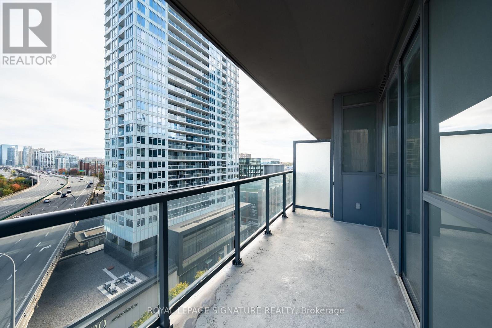 1106 - 20 Bruyeres Mews, Toronto, Ontario  M5V 0G8 - Photo 22 - C12609040