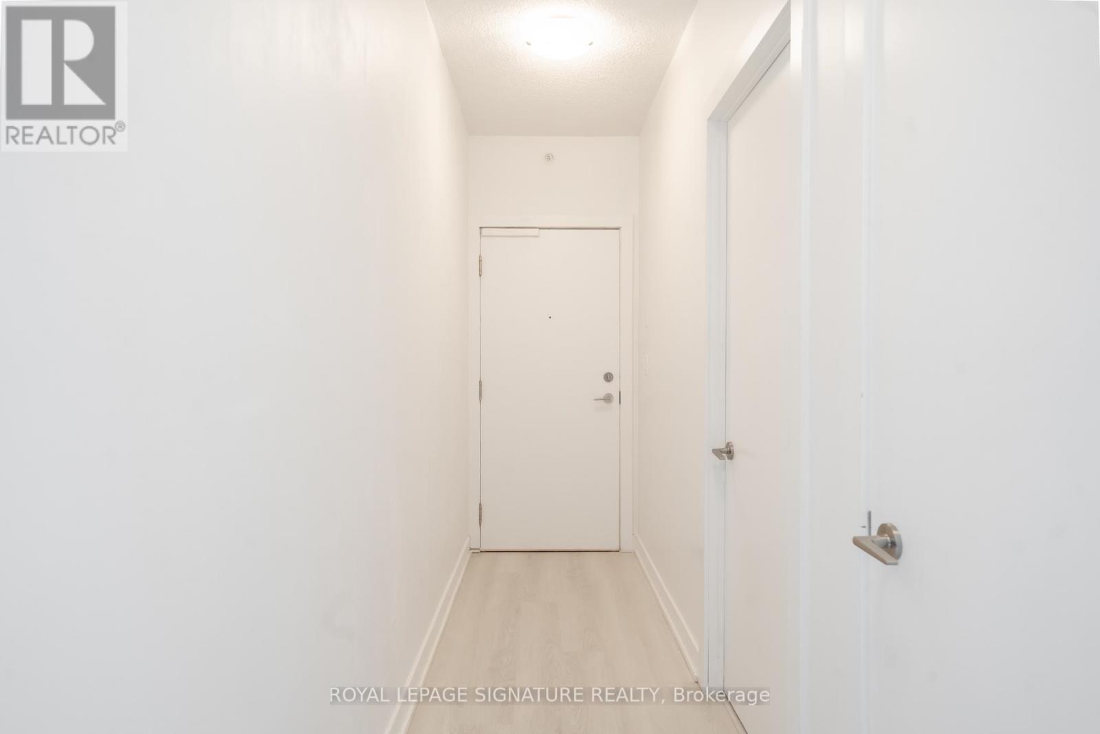 1106 - 20 Bruyeres Mews, Toronto, Ontario  M5V 0G8 - Photo 9 - C12609040