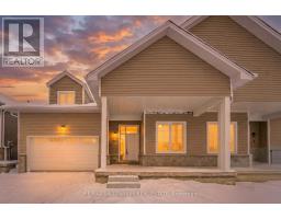 6 TURNBERRY COURT, Bracebridge, Ontario