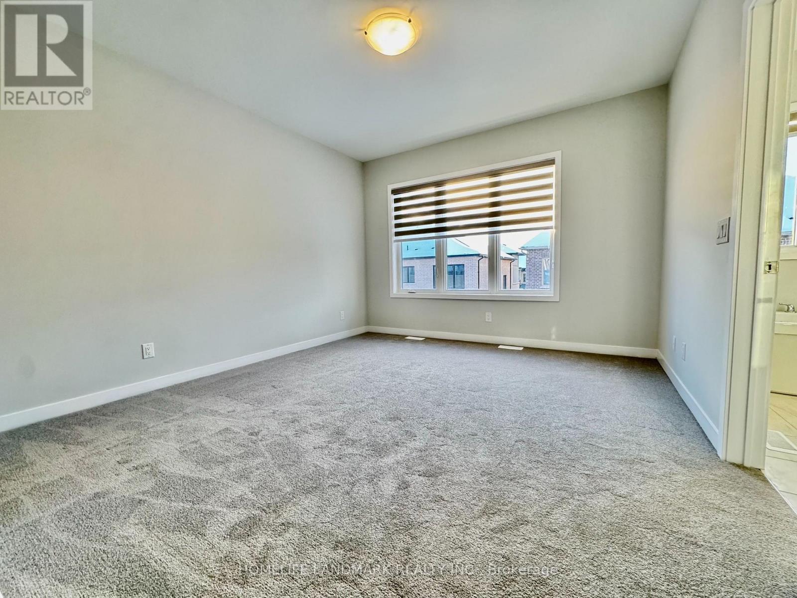 12 Harvey Bunker Crescent, Markham (Angus Glen), Ontario  L6C 3M7 - Photo 19 - N12608940