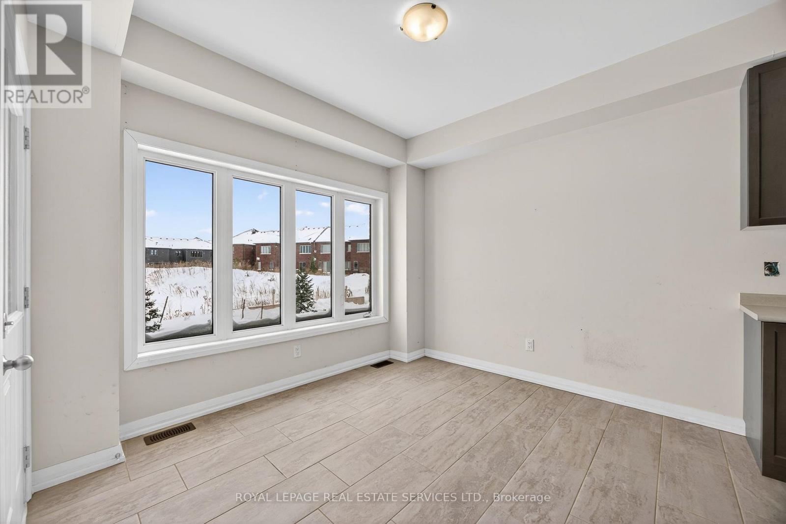 62 Nicort Road, Wasaga Beach, Ontario  L9Z 0N2 - Photo 12 - S12608962