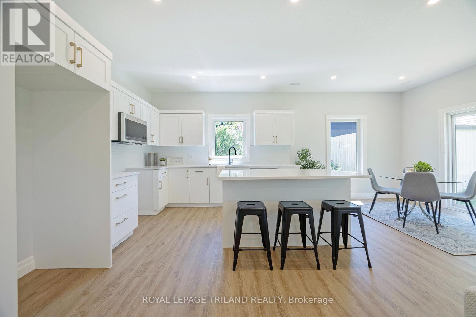 212 Nancy Street, Dutton/dunwich, Ontario  N0L 1J0 - Photo 15 - X12571316