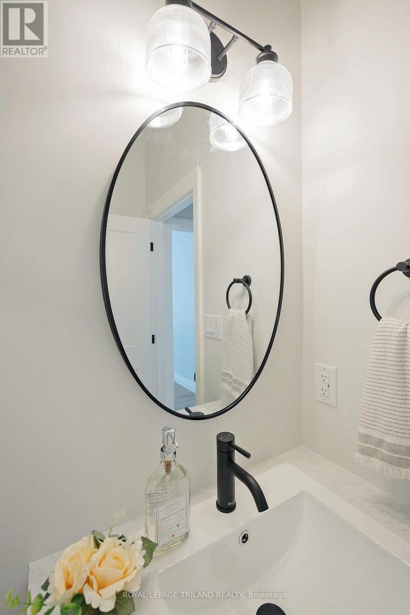 212 Nancy Street, Dutton/dunwich, Ontario  N0L 1J0 - Photo 33 - X12571316