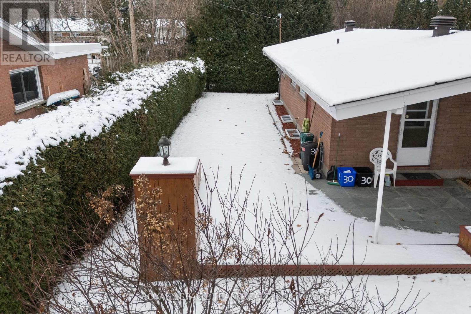 30 Ellery Crescent, Ottawa, Ontario  K2H 6M6 - Photo 38 - X12575254