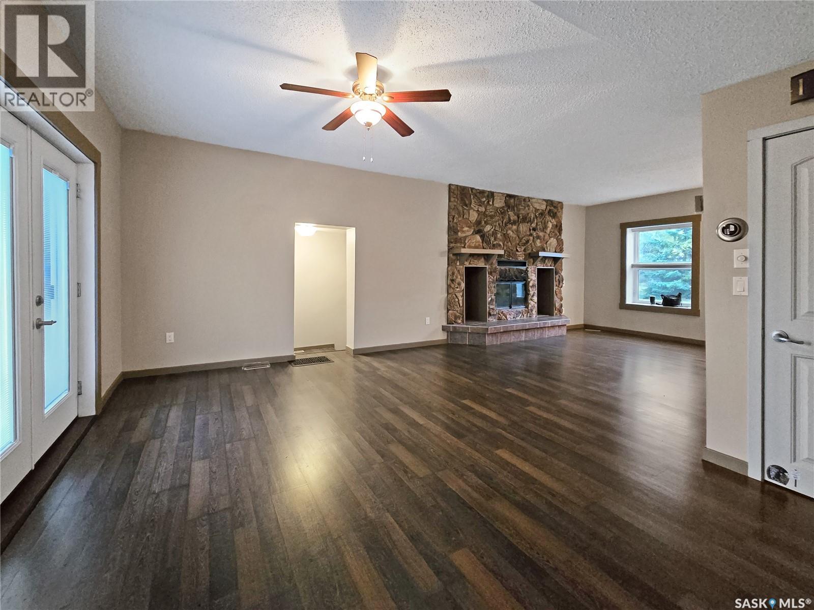 304 Eberts Street, Indian Head, Saskatchewan  S0G 2K0 - Photo 8 - SK022154