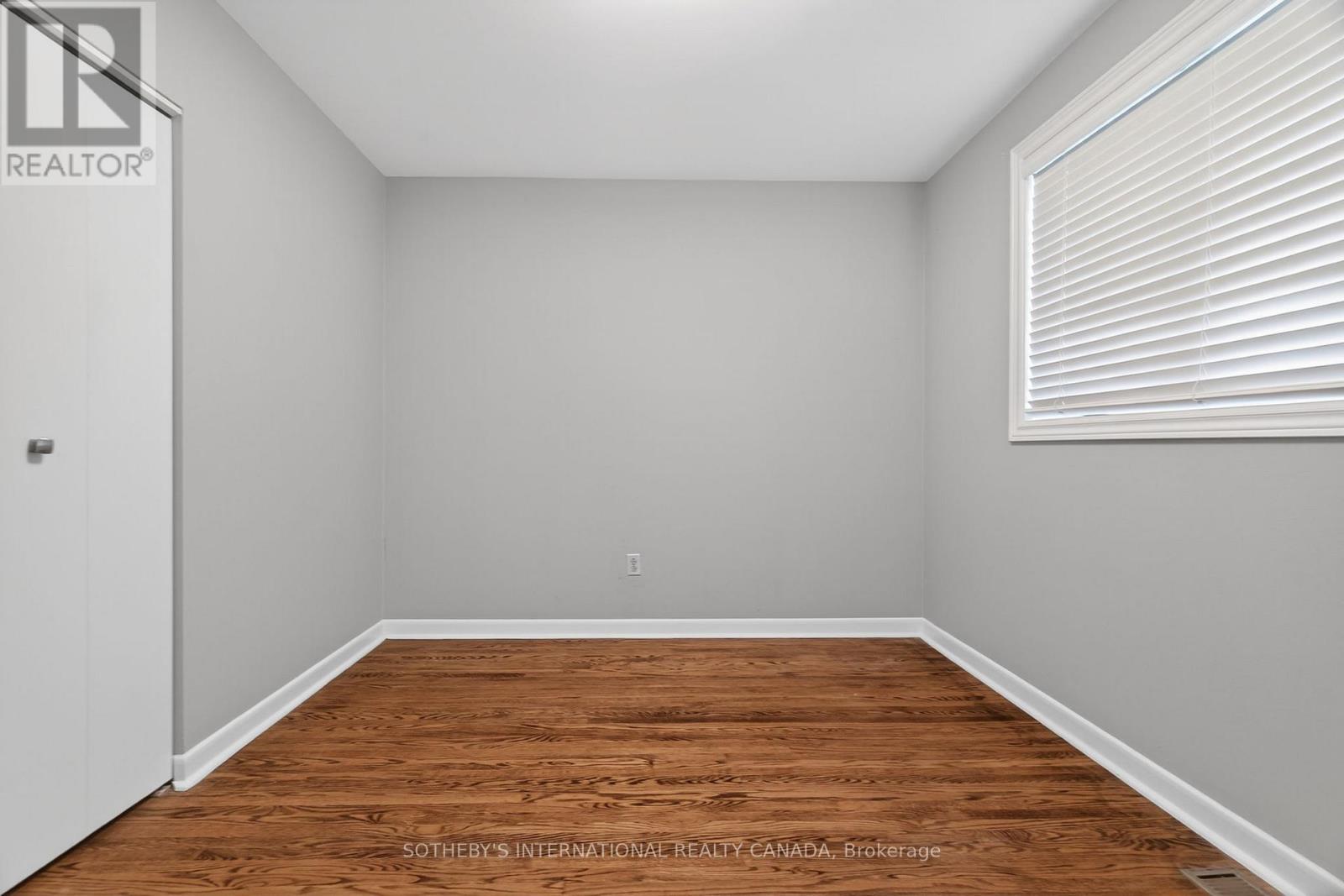 80 Guernsey Drive, Toronto, Ontario  M9C 3A7 - Photo 20 - W12608946