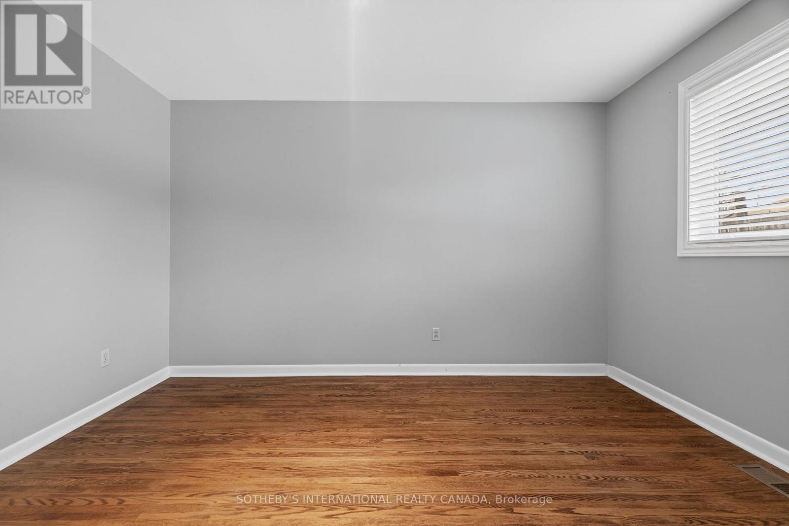 80 Guernsey Drive, Toronto, Ontario  M9C 3A7 - Photo 28 - W12608946